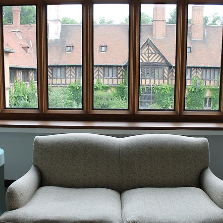 Relexa Schlosshotel Cecilienhof Potsdam Exteriör bild